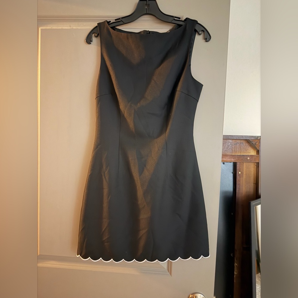 Black dress small